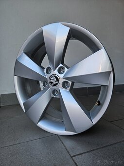 Orig. Skoda 5x112 17" - Top - 5