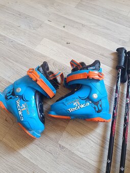 Dětský lyžařský set, cca 8 let. Lyže, boty, hůlky - 5
