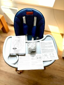 Rostoucí MoMi – Dětská jídelní židlička Wood navy blue - 5