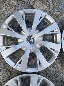 Poklice Peugeot 15 - 5