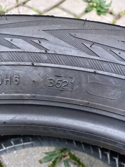 235/55 R18  Nokian WR SUV 4 - 5