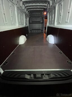 Podlahy do všech dodávek - 5