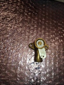 Skod a10 120 125 130 135 kohoutek topeni NOVY ORIGO - 5