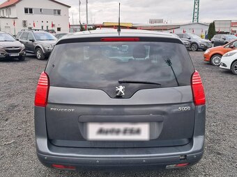 Peugeot 5008 1.6 HDi , 80 kW nafta, 2010 - 5