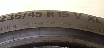Continental 235/45 R19 99V 1x7mm 1x6mm - 5