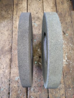 Dvoukotoučová bruska BL 3D. - 5
