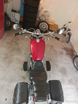 Suzuki Intruder 800 - 5