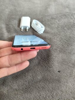 samsung galaxy a20e - 5
