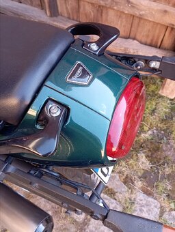 Triumph sprint 900 - 5