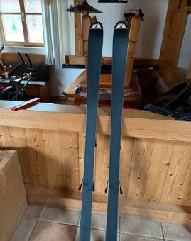 Lyže Atomic,  délka 160 cm - 5