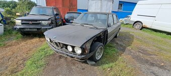 BMW 520i - 5