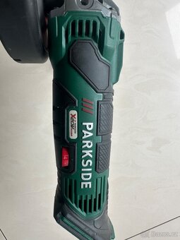 AKU Flexa Parkside, uhlová bruska - 5