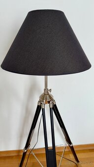 Stojací Lampa Tripod - 5