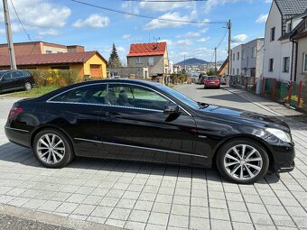 Mercedes E 220 cdi kupé automat - 5