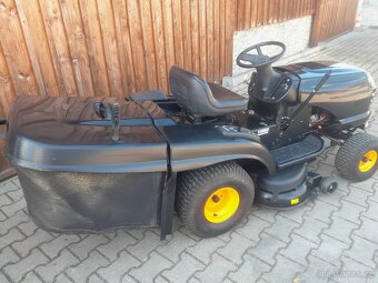 ZAHRADNÍ TRAKTOR HUSQVARNA - 5