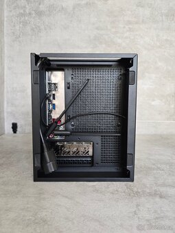 Herní mini PC/Ryzen 7/RTX 4070S/32GB RAM/2TB NVMe - 5