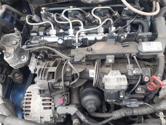 Toyota Avensis - 5