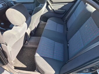 Toyota Carina 1,6i TOP STAV - 5