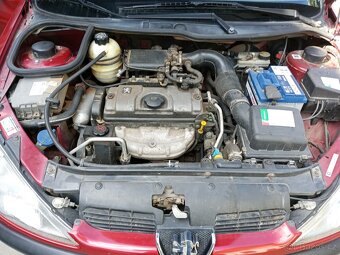 Peugeot 206 - 5