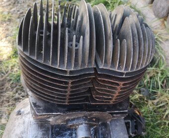 Predám motor Jawa 350/354 rok 1957 - 5