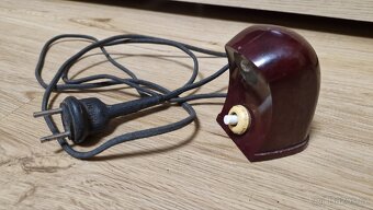 Retro bakelitová stolní lampička - 5