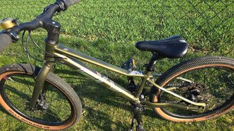 Superior F.L.Y 20 DB - 5