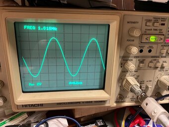 Tesla BM492 generator 10Hz - 10MHz - 5
