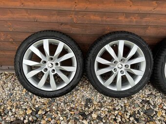 Orig. Zimní alu kola Škoda Crystal R17 205/50/17 - 5