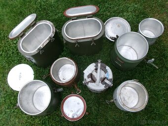 prodám příslušenství k vojenské kuchyni - velké modře smalto - 5