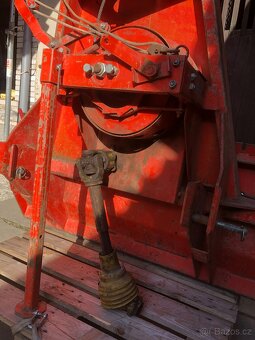 Naviják za traktor Fransgard V 6500 s rohatkou - 5