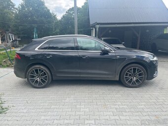Audi Q8 50 TDi - 5