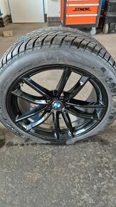 Goodyear Ultragrip Performance 8 245/45 R18 + ALU disky - 5