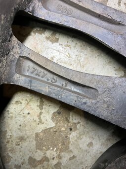 Prodám kola 5x112 r17 et35 - 5