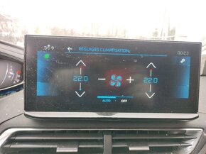 Peugeot 5008 lift 7 mistne - 5