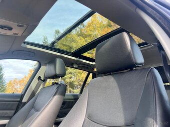 BMW 320i Touring (E91) – benzín, automat, - 5