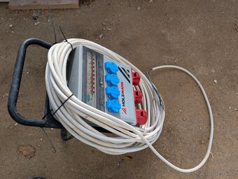 Mobilní rozvodná skříň SSV32A Holzmann - 5