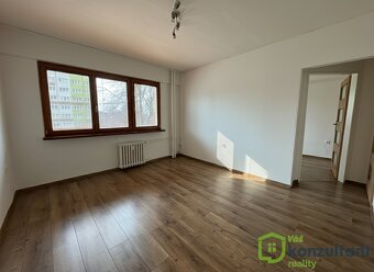 Pronájem bytu 3+1 s balkónem, 56 m², Moravská Ostrava - ulic - 5