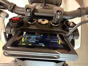 Husqvarna Vitpilen 401 - 5