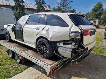 Mercedes-Benz Combi E220d 2017 AMG Line - 5