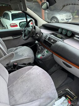 Citroen C8 2.2 HDi - 5