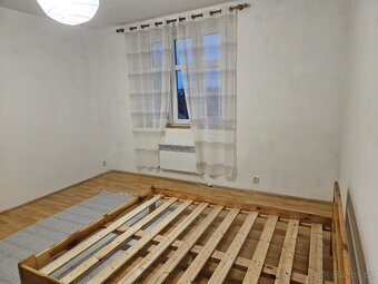 Pronájem bytu Karlovy Vary - 5