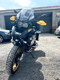 BMW R1250 GS (výroční edice 40 let GS) - 5