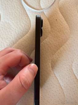 iphone 15 černý 128gb - top stav (rok a 3 měsíce starý) - 5