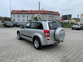 Suzuki Grand Vitara 2.0 JLX - 5