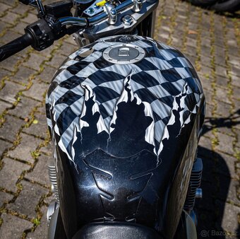 Yamaha XJR 1300 - 5