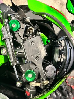 Kawasaki Ninja ZX10-R - 5