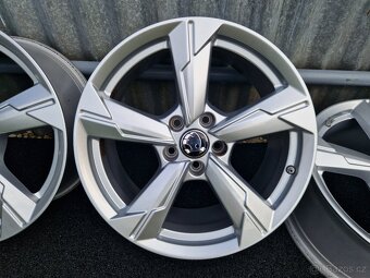 Original Audi C8 5x112 R18 New Rotor - 5