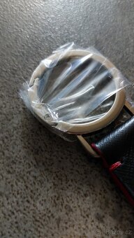 Originální kožená Ferrari klíčenka - 5