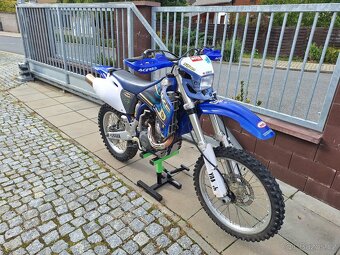 Yamaha WR 400F - 5