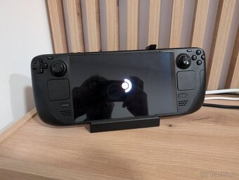 Steam Deck OLED 512 GB + dokovací stanice + GameSir Cyclone - 5